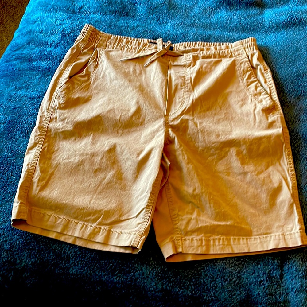 New Aeropostale cotton shorts with pockets